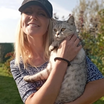 Фотоконкурс 📸 "Моя хвостатая любовь" 🐈💘
"Йошка — наша...